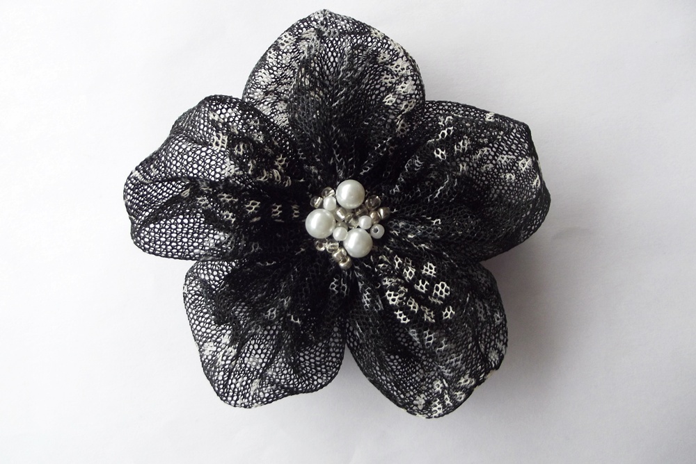 Black Tulle With White Textured Flowers Handmade Appliques Embellishments(3 Pcs)