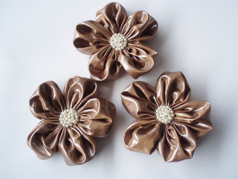 Taupe Vinyl Like Fabric Flower Appliques Embellishments(3 Pcs)From